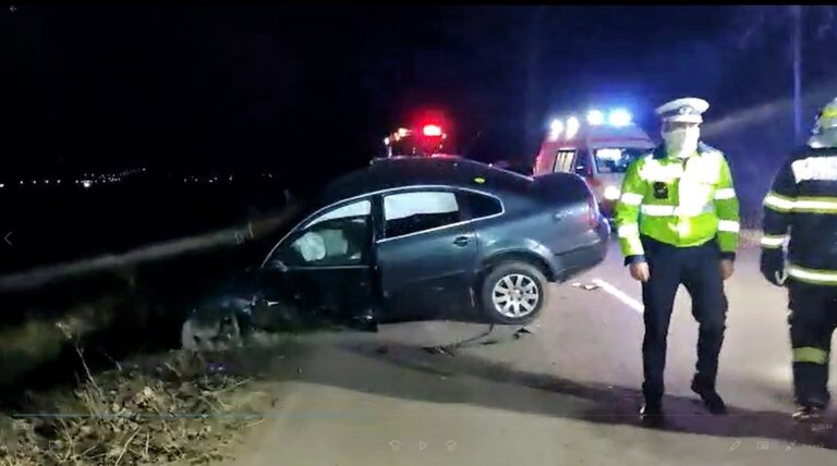 VIDEO Două din cele șase victime ale accidentului de la Solești au ajuns la Spitalului Județean! Este prăpăd pe drumul național!
