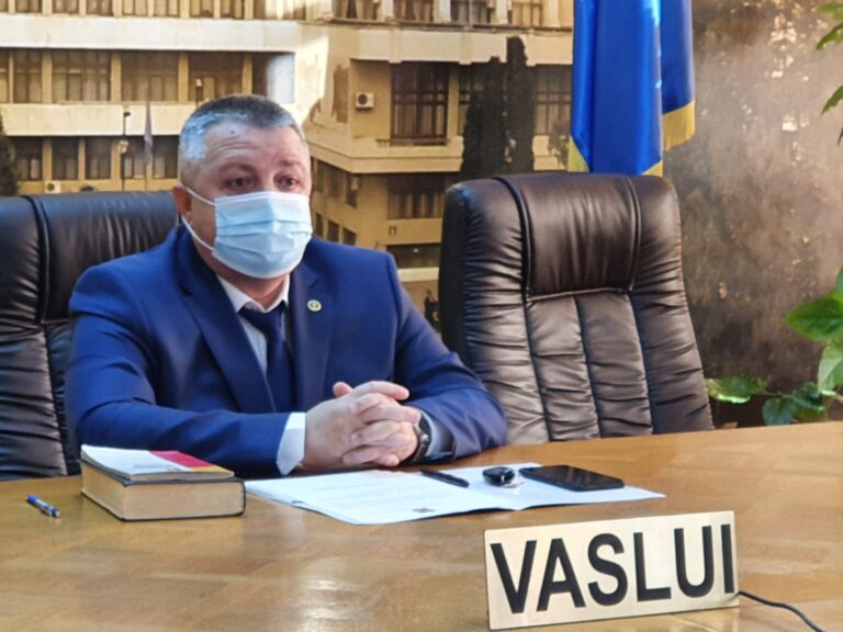 Avem PREFECT! Bârlădeanul Daniel Onofrei a depus jurământul în funcția de prefect al județului Vaslui, în această dimineață!