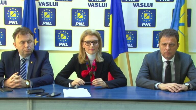 Daniel Olteanu se întoarce în PNL Vaslui, adică în organizația în care Tătaru l-a pus la zid, în aprilie 2018! Ce să mai înțelegem din asta?