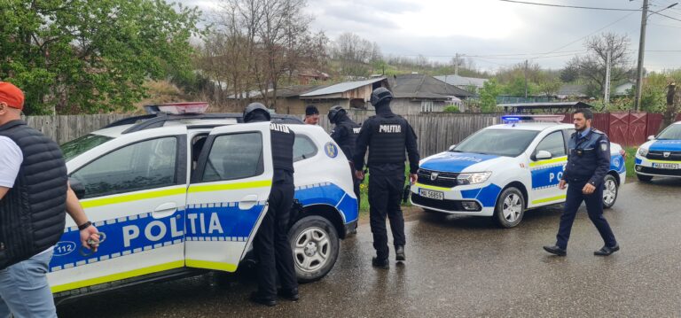 Trei bârlădeni au primit mandate de arestare pentru trafic de droguri! Rețea de distribuție în Bârlad, destructurată!