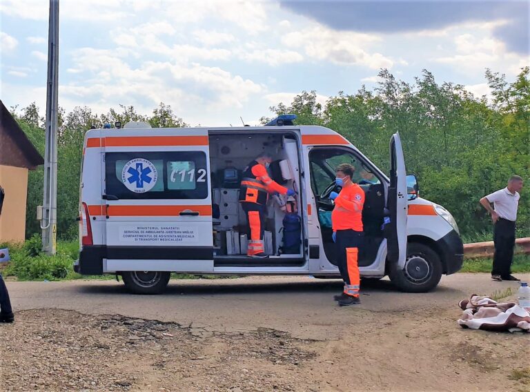 Accident la Todirești, pe DN Vaslui-Roman! Un TIR a zburat de pe pod, sunt două victime! O victimă a ajuns la Urgențele Spitalului Județean de Urgență!