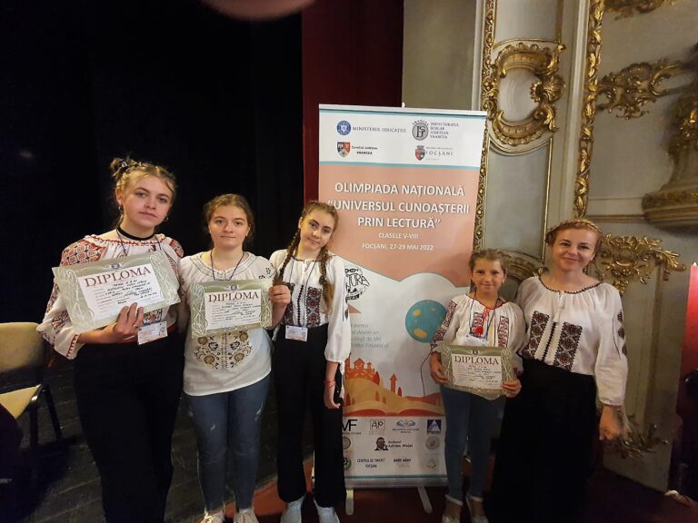 Suntem MÂNDRI de voi! Lotul Vasluiului a luat locul III la Olimpiada Națională dedicată elevilor din mediul rural!