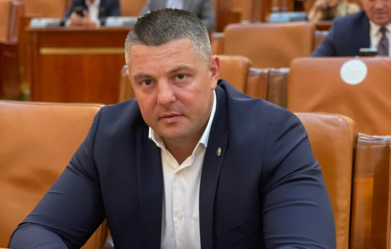Deputatul Eduard Popica, de partea celor nemulțumiți: „Prețul carburanților trebuie să scadă”