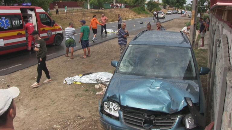 FOTOREPORTAJ Imaginile unei tragedii care putea fi evitată! Doliu în comuna Văleni!