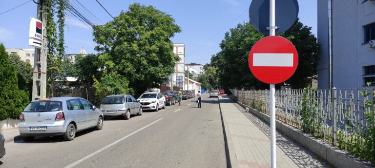 Atenție maximă, dacă aveți treburi în centrul Vasluiului! De astăzi, s-au schimbat sensurile de circulație!