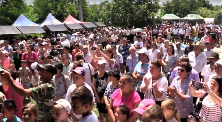 Azur și Tomis Junior vin la Ziua Comunei Ștefan cel Mare! ”Îi așteptăm pe toți vasluienii la Cănțălărești, să cinstim memoria Domnitorului Moldovei”, spune primarul Mihai Moraru