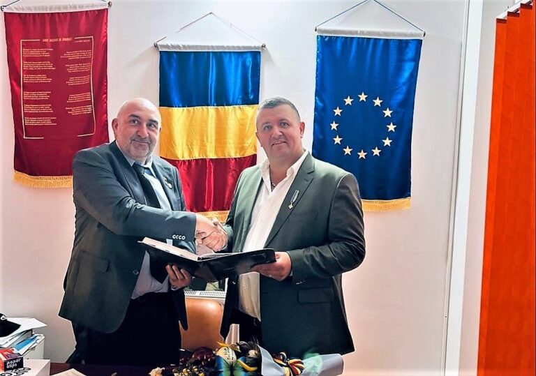 Primarul comunei vasluiene Șuletea a devenit cavaler de onoare al Maltei! Ceremonial de rang înalt, la Primăria Șuletea!