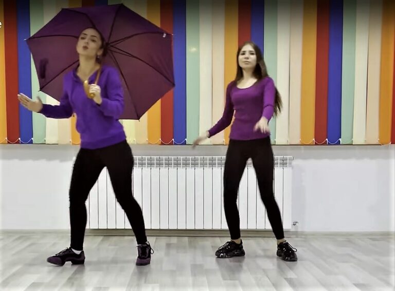 VIDEO Pe 25 septembrie, tot Vasluiul dansează în CEL MAI MARE flashmob din România! Primii 300 de participanți, premii surpriză! Priviți coregrafia!