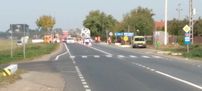 Coadă IMENSĂ de mașini pe DN 24 Vaslui-Bârlad! Se face anchetă de circulație!