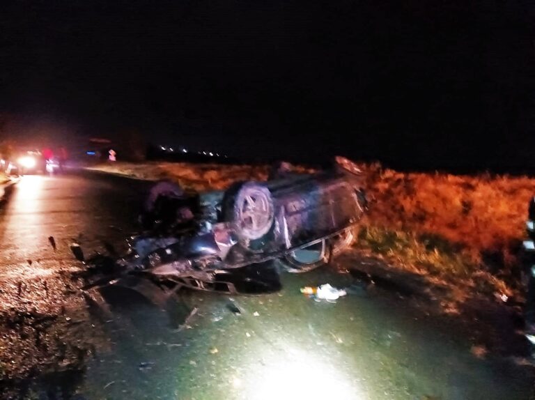 FOTO, VIDEO – UPDATE Accident Bârlad/Tânărul de 18 ani a murit! A fost chemat elicopterul SMURD Iași, pentru fata de 17 ani!