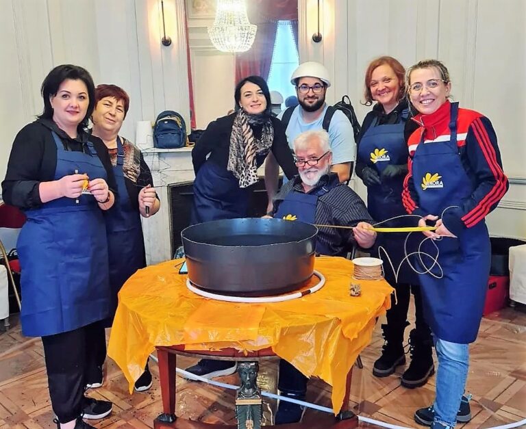 O florărie din Vaslui participă la un super-proiect floral, în Anvers! Se vor ”duela” cu florării din lumea largă!