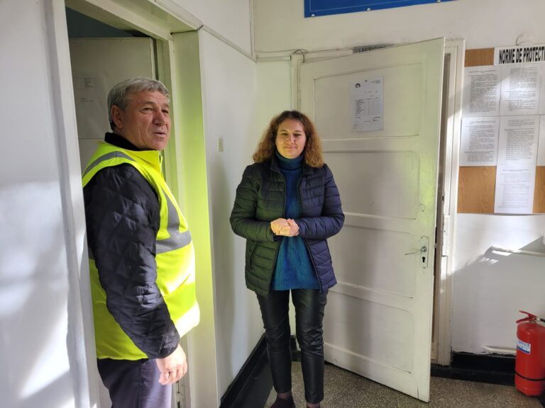 Încă un liceu din Bârlad primește o veste EXCELENTĂ din partea primarului Dumitru Boroș! Bani europeni, pentru reabilitarea termică a acestui liceu prestigios! Este școala de suflet a primarului!