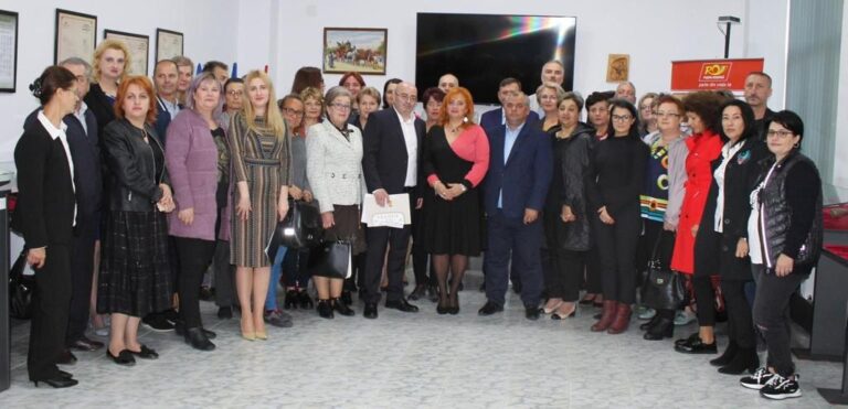 Astăzi, este Ziua Poștei Române! La Mulți Ani, dragi poștași vasluieni!