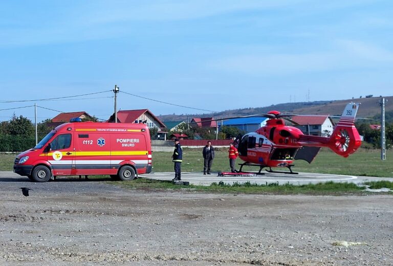 FOTO, VIDEO Tânăr de 38 de ani, din Vaslui, luat cu elicopterul SMURD! Se zbate între viață și moarte!