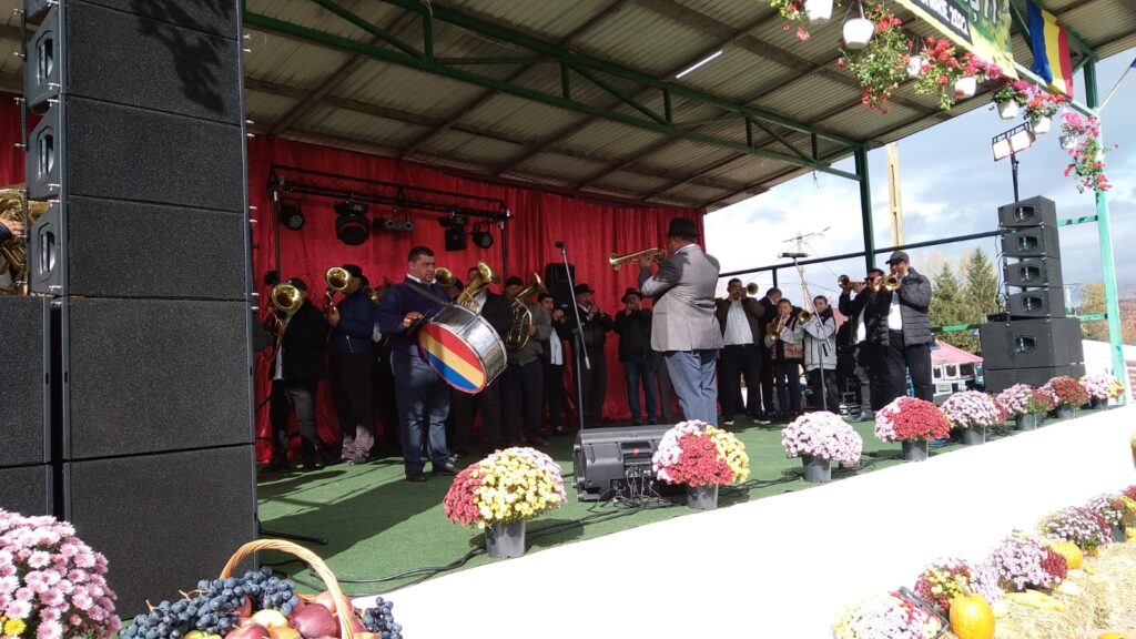 ziua comunei ivanesti fanfara de la valea mare