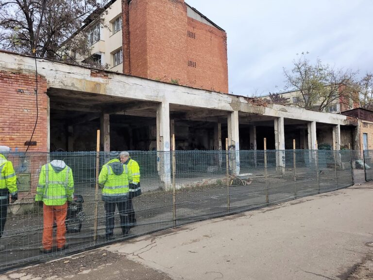 Bârladul va avea un nou centru pentru persoane vârstnice! O fostă centrală termică se va transforma din temelii, anunță primarul Dumitru Boroș