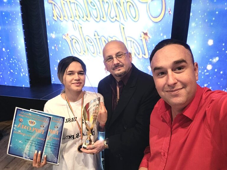 Ea este tânăra din Vaslui, care i-a fermecat pe membrii juriului Festivalului internațional de arte de la Chișinău! Felicitări, Daniel Budeanu și Claudiu Bulete!
