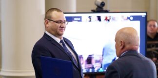 Bani pentru centre de excelență în cercetare, anunță secretarul de stat Andrei Alexandru