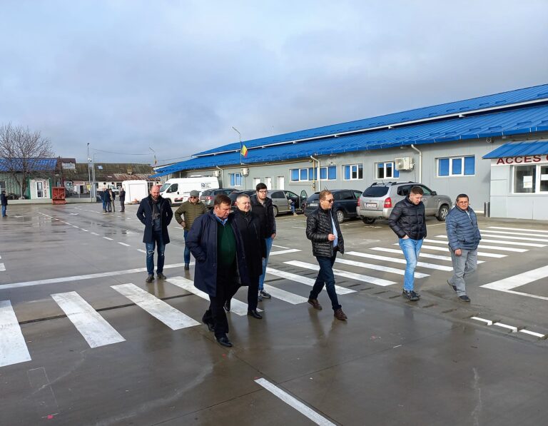 Prefectul județului Vaslui, Daniel Onofrei, a participat la inaugurarea sediului modernizat al RAR Vaslui