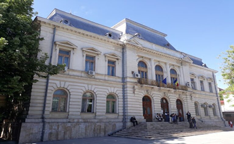 O cunoscută judecătoare din Vaslui s-a pensionat! Președintele Klaus Iohannis a semnat decretul!