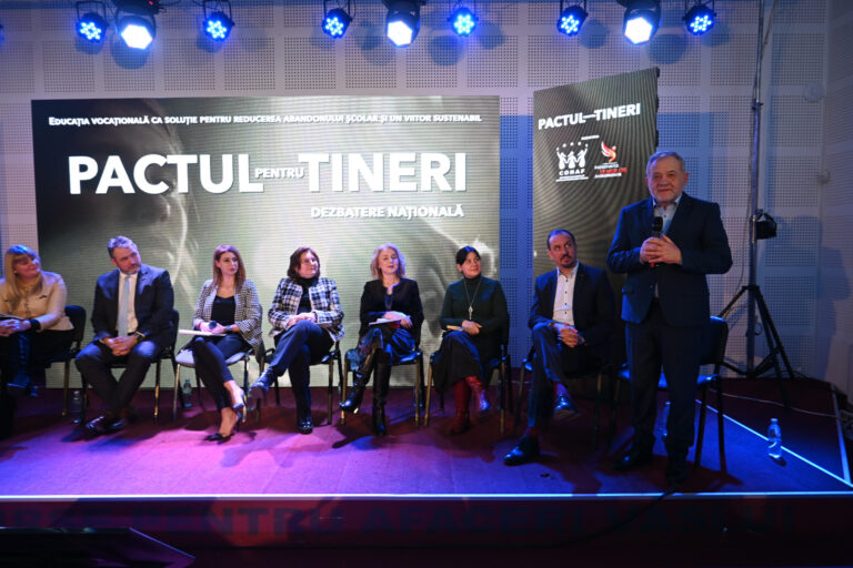 Președintele CJ Vaslui, Dumitru Buzatu, la întâlnirea cu tinerii din toată țara: ”Trebuie să vedem de ce abandonează școala atât de mulți copii”