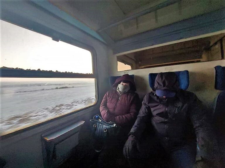 Trenul GROAZEI! Iată în ce condiții s-a circulat în trenul IR 6311 Tecuci-Vaslui-Iași, joi dimineață!