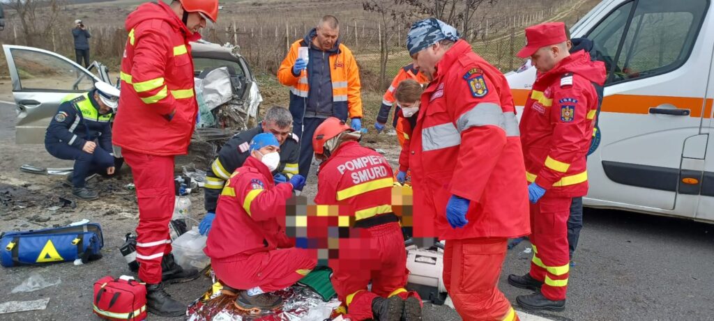 BREAKING NEWS Accident foarte grav la Mărul de Aur, lângă Vaslui, sunt ȘASE victime! UN MORT ȘI CINCI RĂNIȚI GRAV! 6 IMG 20230305 WA0010