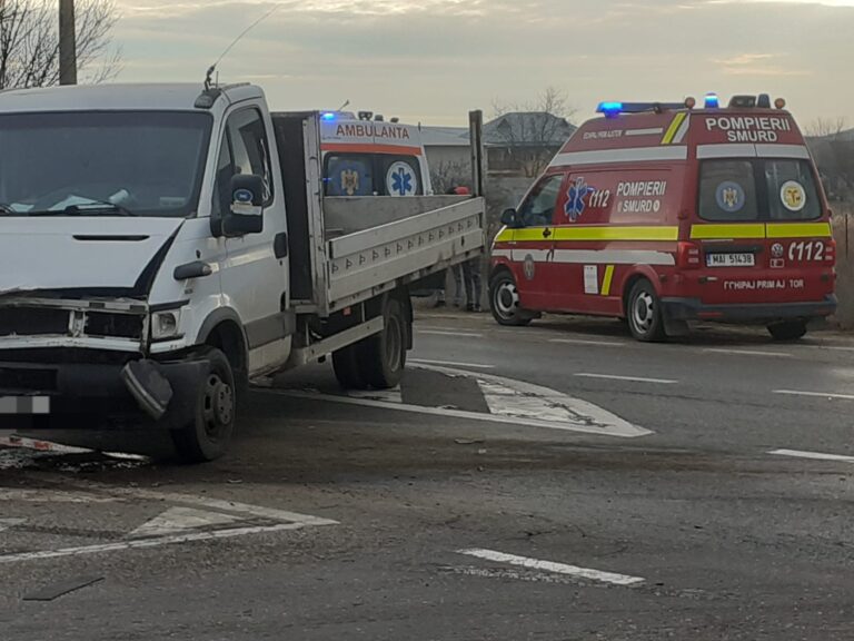 Accident la intrarea în Bârlad! Trei victime transportate la Spitalul Municipal!