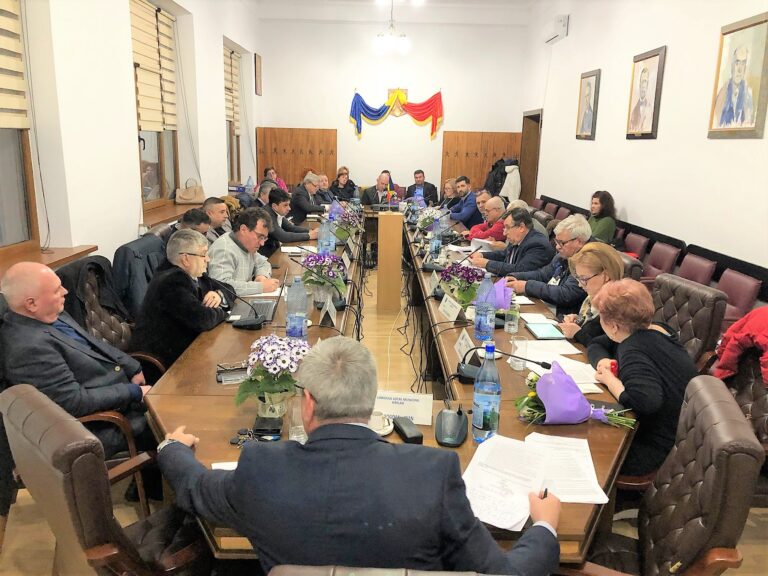 Bârladul are la dispoziție cel mai mare buget pentru dezvoltare, din istoria orașului! ”Prioritățile noastre rămân în continuare educația, sănătatea și infrastructura”, anunță primarul Dumitru Boroș