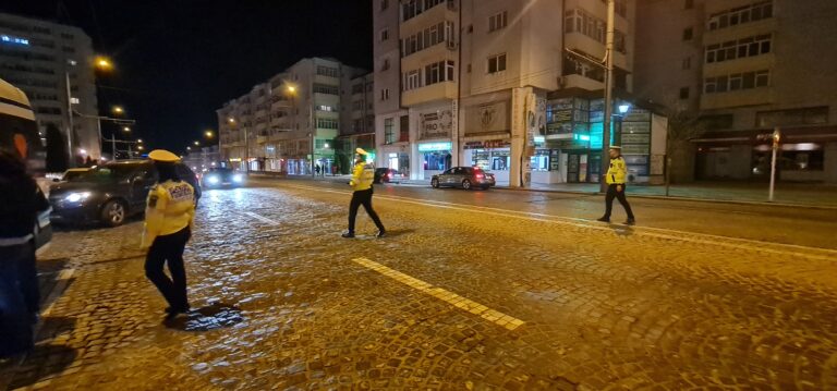 Un tânăr de 20 de ani, din Pușcași, s-a spânzurat în centrul Vasluiului. Pierduse banii la păcănele