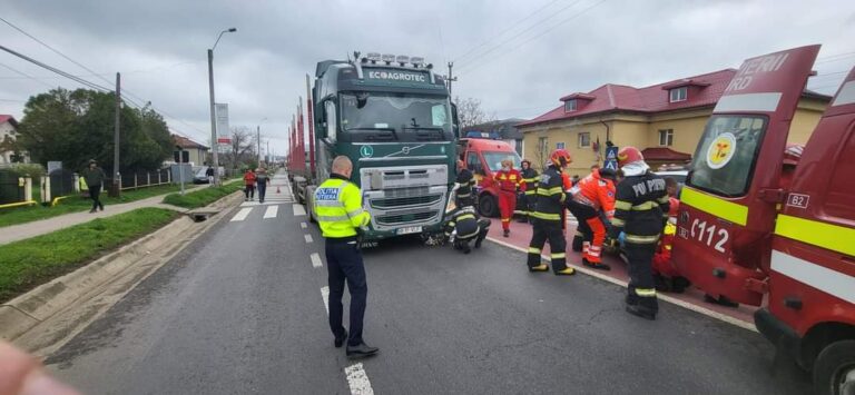 Accident groaznic în apropiere de Iași! Un TIR a spulberat doi copii pe trecerea de pietoni!