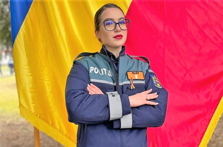 Viitoare polițistă, din Bârlad, a găsit un rucsac cu o mare sumă de bani în el! L-a înapoiat unei familii din R.Moldova!