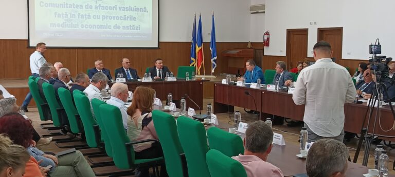 Oamenii de afaceri vasluieni s-au reunit la Consiliul Județean, pentru a-și spune păsurile în fața administrației locale și județene