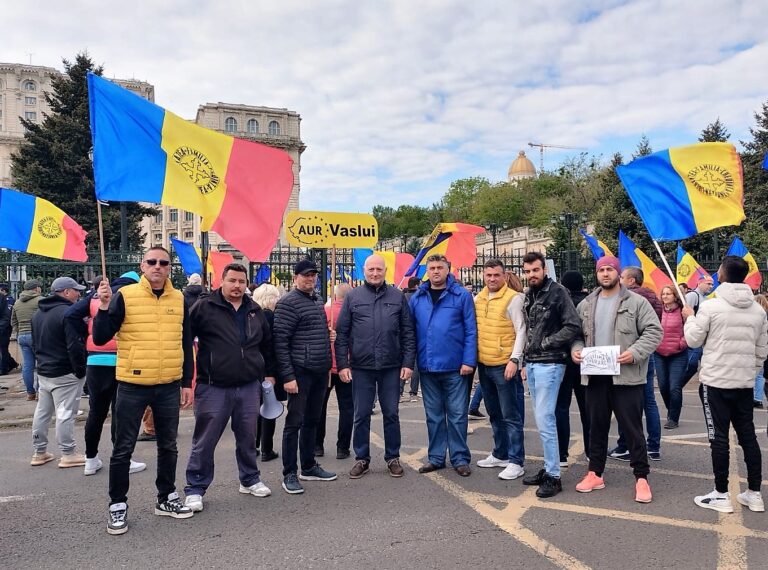 Cititorii Vasluianul.ro sesizează: ”În AUR, deviza Basarabenilor: Hai la Români, că sunt proști și fraieri”