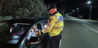 Un tânăr din Vaslui a fost prins fără permis de conducere la volan
