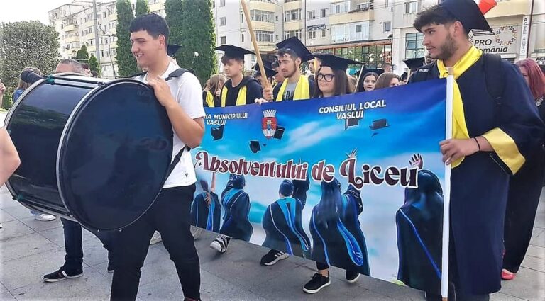 Ei sunt șefii de promoție din municipiul Vaslui. Mesajul primarului municipiului Vaslui