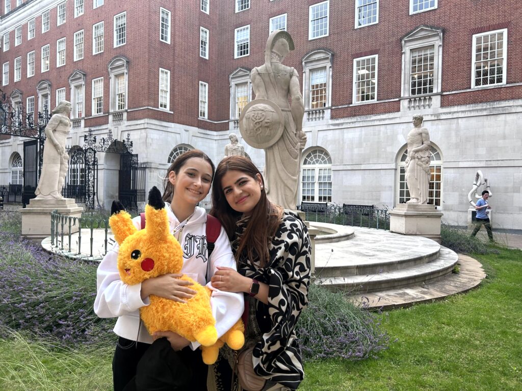 Bârlădeanca Alessia Albu, minunea cu părul bălai, este în finala World Scholar's Cup! Va reprezenta România la finala din SUA 2 alessia 4