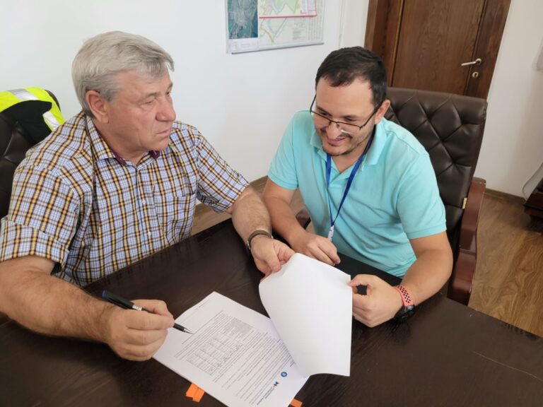 Școlile din Bârlad vor avea echipamente de ultimă generație