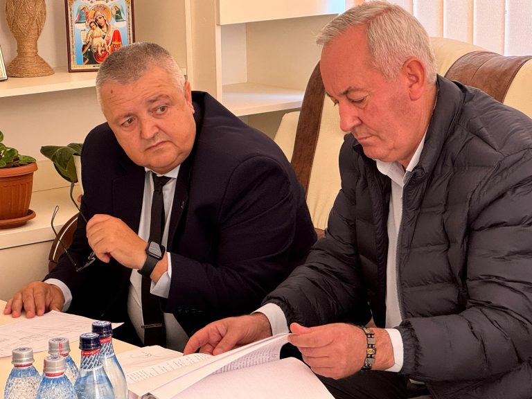 Nemulțumiri la Lunca Banului și Stănilești. Prefectul Daniel Onofrei a mers personal în cele două comune