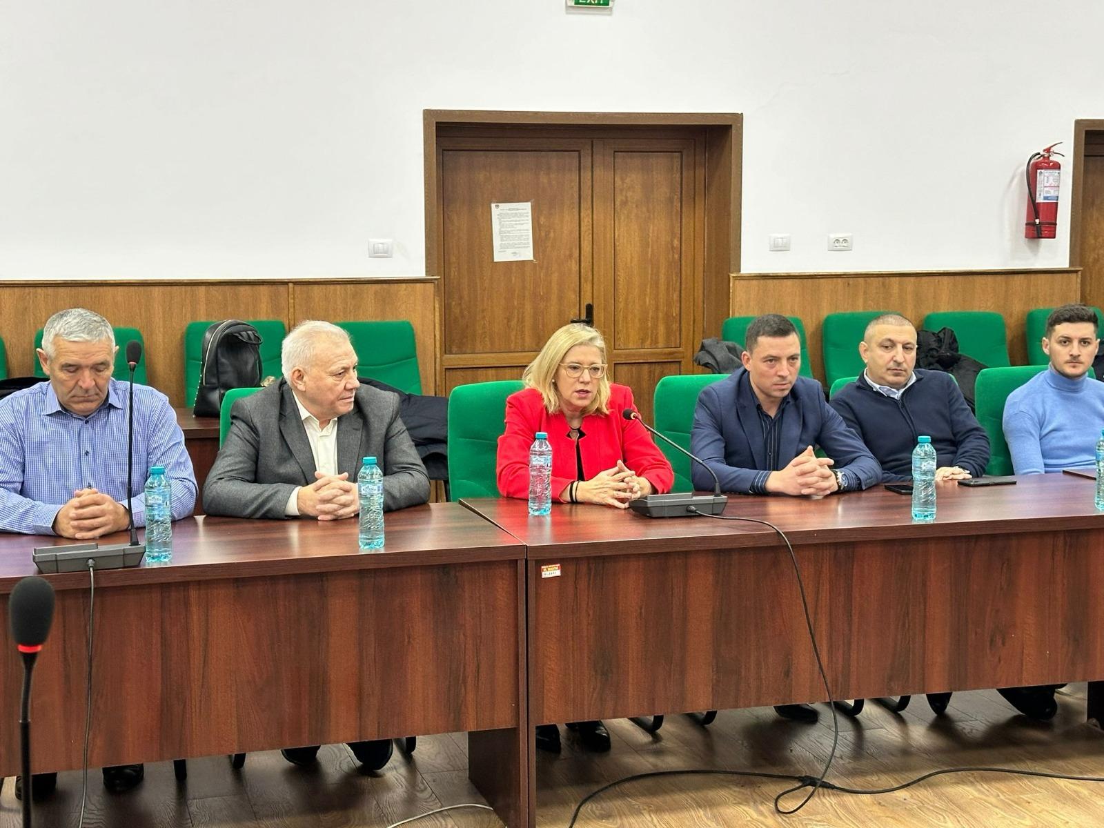 daniel onofrei 45 corina cretu 1