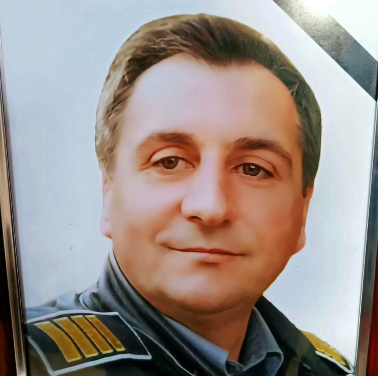 Un respectat agent al poliției de frontieră, condus pe ultimul drum