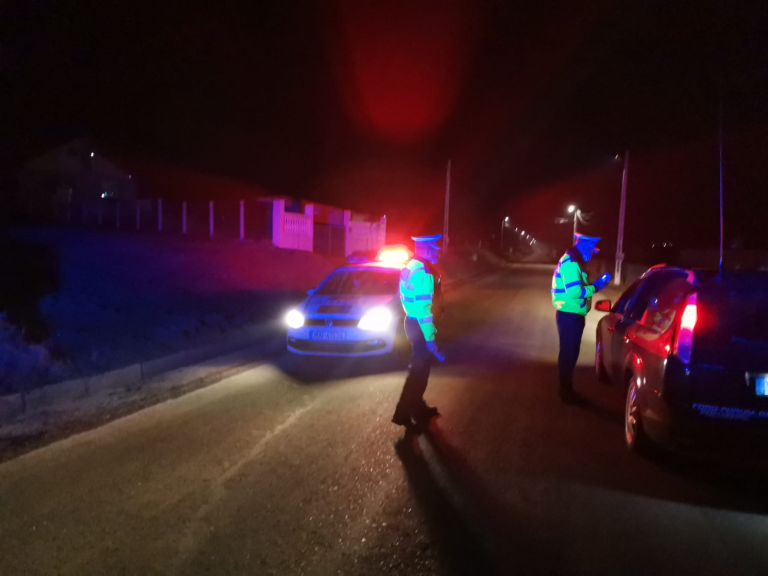A circulat ca haiducul, fără plăcuțe de înmatriculare, spre Negrești. Pățania unui tânăr din Parpanița