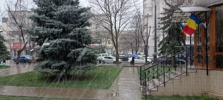 Iarna dă târcoale prin județul Vaslui (VIDEO)