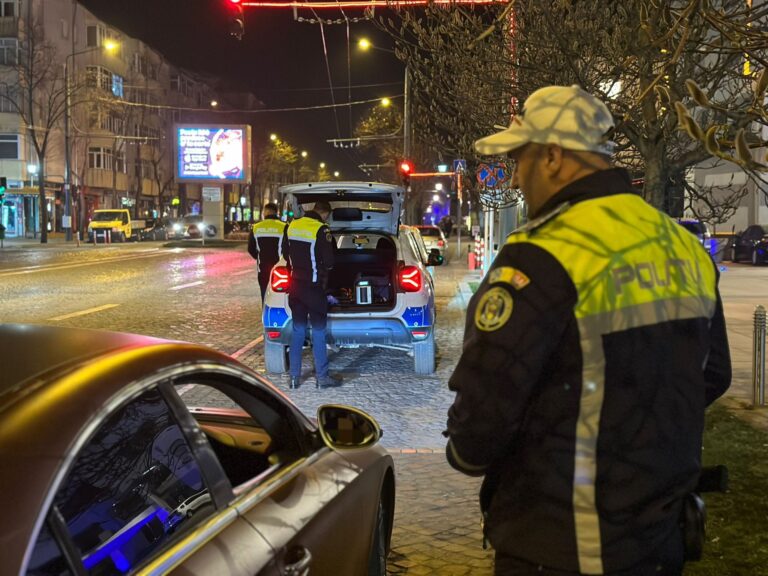 Un tânăr șofer din Muntenii de Sus a fost prins beat turtă la volan, prin Vaslui