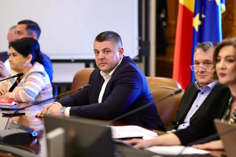 Deputatul Eduard Popica a votat legea anti-păcănele. ”Vor dispărea în peste 90% din localități”