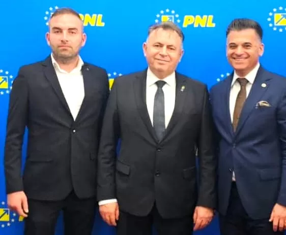 Dr. Nelu Tătaru s-a lansat în cursa pentru președinția CJ Vaslui, alături de Robert Vlada: ”Suntem alternativa pentru municipiul și județul Vaslui”