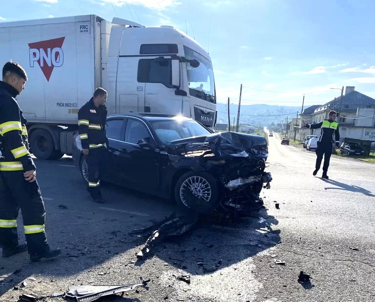 Accident grav la Satu Nou, lângă Vaslui. O femeie a ajuns la spital