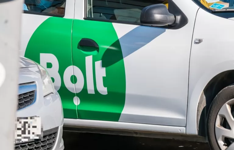 ACUM Șoferii de BOLT, din Vaslui, trași pe dreapta! Control inspectori ITM