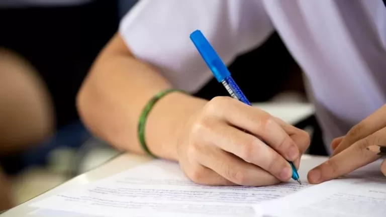 EVALUARE NAȚIONALĂ Vaslui: Nicio medie de 10 în județ, suntem la coada clasamentului național