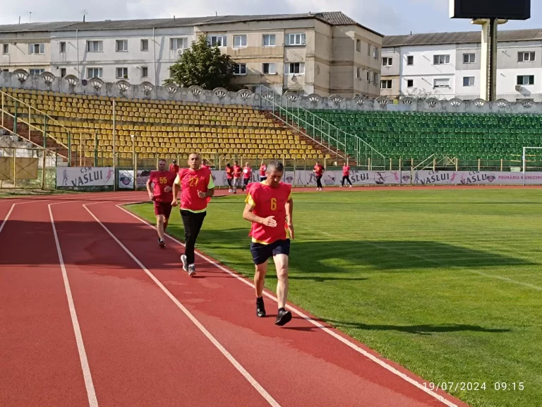 Ei sunt cei mai rapizi poștași vasluieni! Felicitări și succes la faza națională!